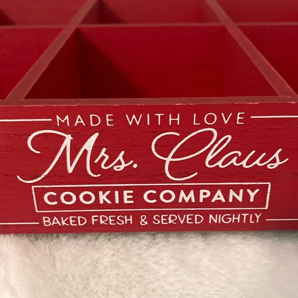 Target BP 2022 Christmas Mrs. Claus Cookie Co Tray